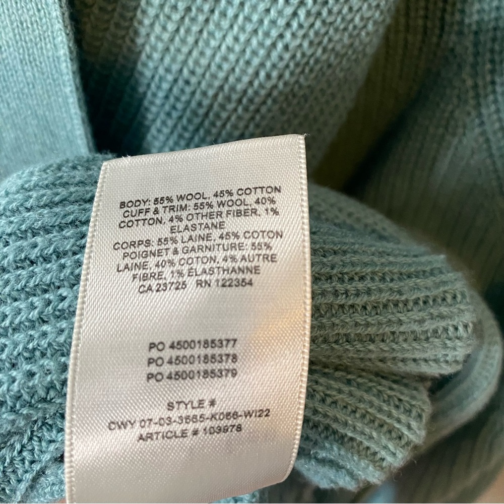 Aritzia Wilfred Free Oversized Unwind Cardigan - Picture 6 of 7
